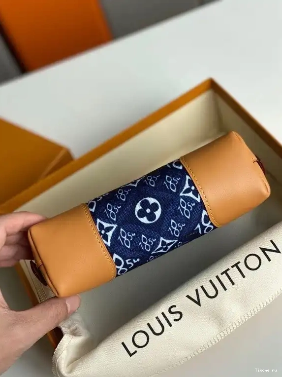 Cheap PM VUITTON LOUIS 1854 POUCH SINCE COSMETIC 0525